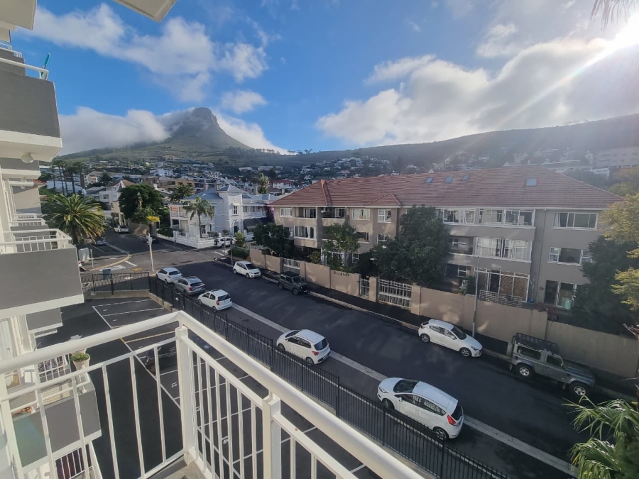 To Let 2 Bedroom Property for Rent in Tamboerskloof Western Cape